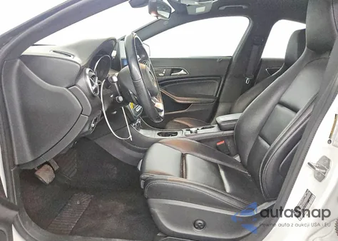 2019 Mercedes-Benz Cla 250 z USA, uszkodzony, nr VIN WDDSJ4EB2KN754021